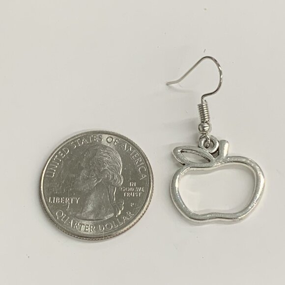Apple Earring, Teacher Earring, Teacher Appreciation Gift, School Earring, Gift - Picture 4 of 5